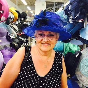 Meet your Posher, Anna